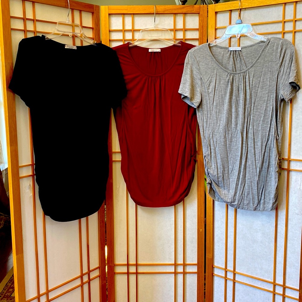 3 Cute Ekouaer Maternity Shirts